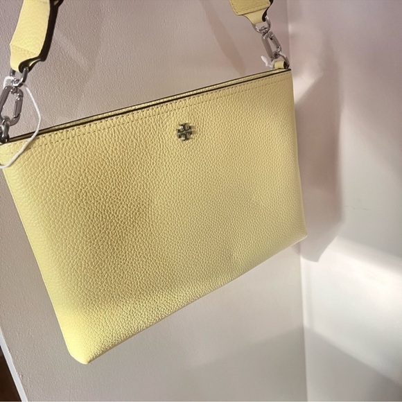 NWT TORY BURCH • BLAKE SWINGPACK
PASTEL YELLOW - Picture 13 of 17